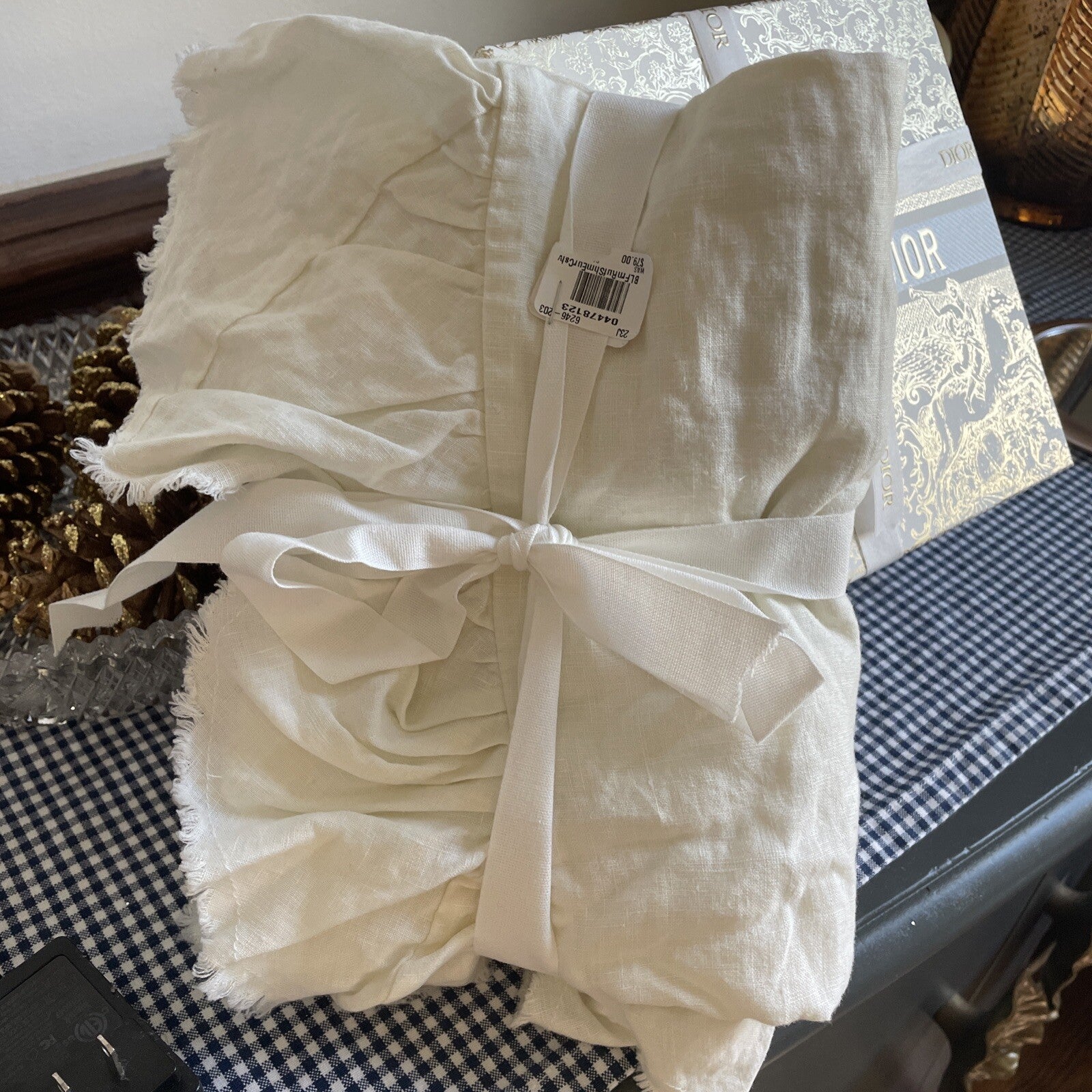 Pottery Barn Belgian flax Linen ruffle PILLOW SHAM Ivory holiday gift party .