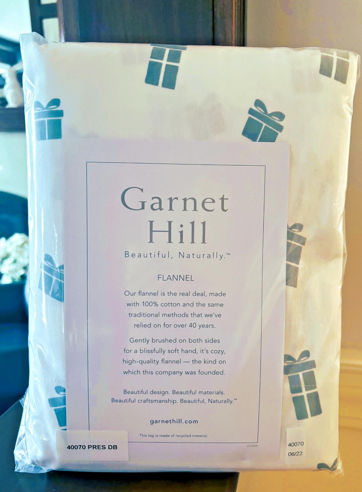 Garnet Hill holiday Winter village KING SHEET SET Present Birthday gift  $289 .
