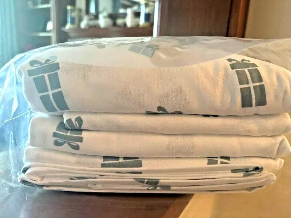 Garnet Hill Holiday Christmas gift winter flannel village city Twin Sheet Set 3p