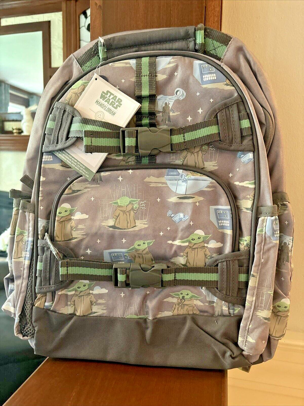 Pottery barn school Disney STAR WARS Grogu BACKPACK Mandalorian Travel Bag  ?? .