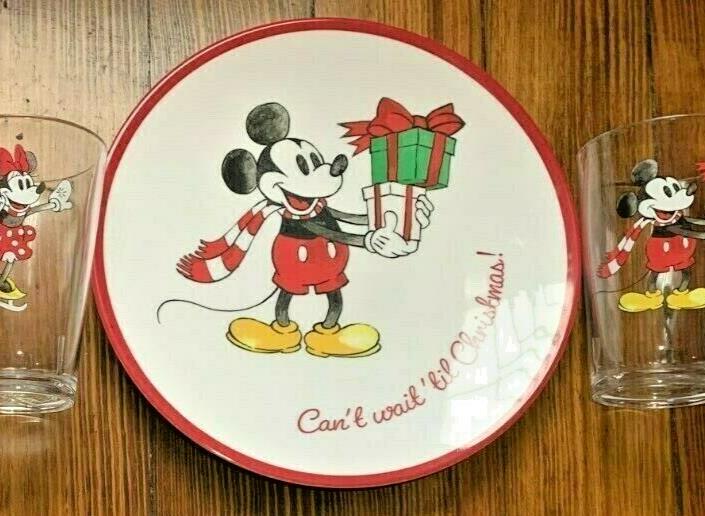 Disney Pottery Barn holiday Mickey Mouse Plate Christmas party kid snowman kid b