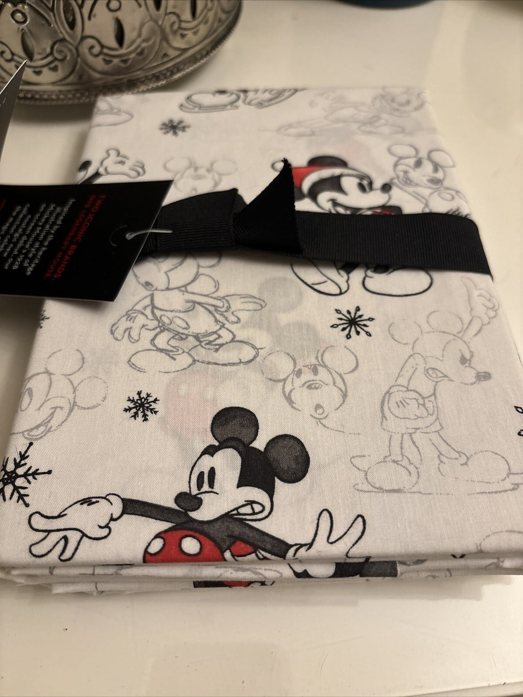 Pottery Barn Mickey Mouse Christmas pillowcase Holiday gift Disney school SET `