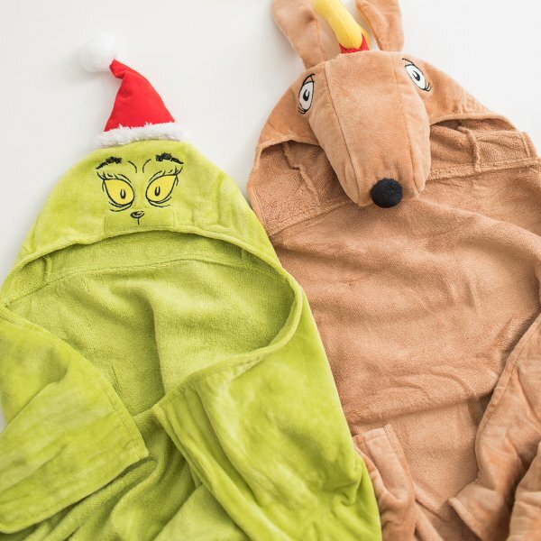 Disney Pottery Barn GRINCH Christmas holiday bath wrap towel school gift Seuss b