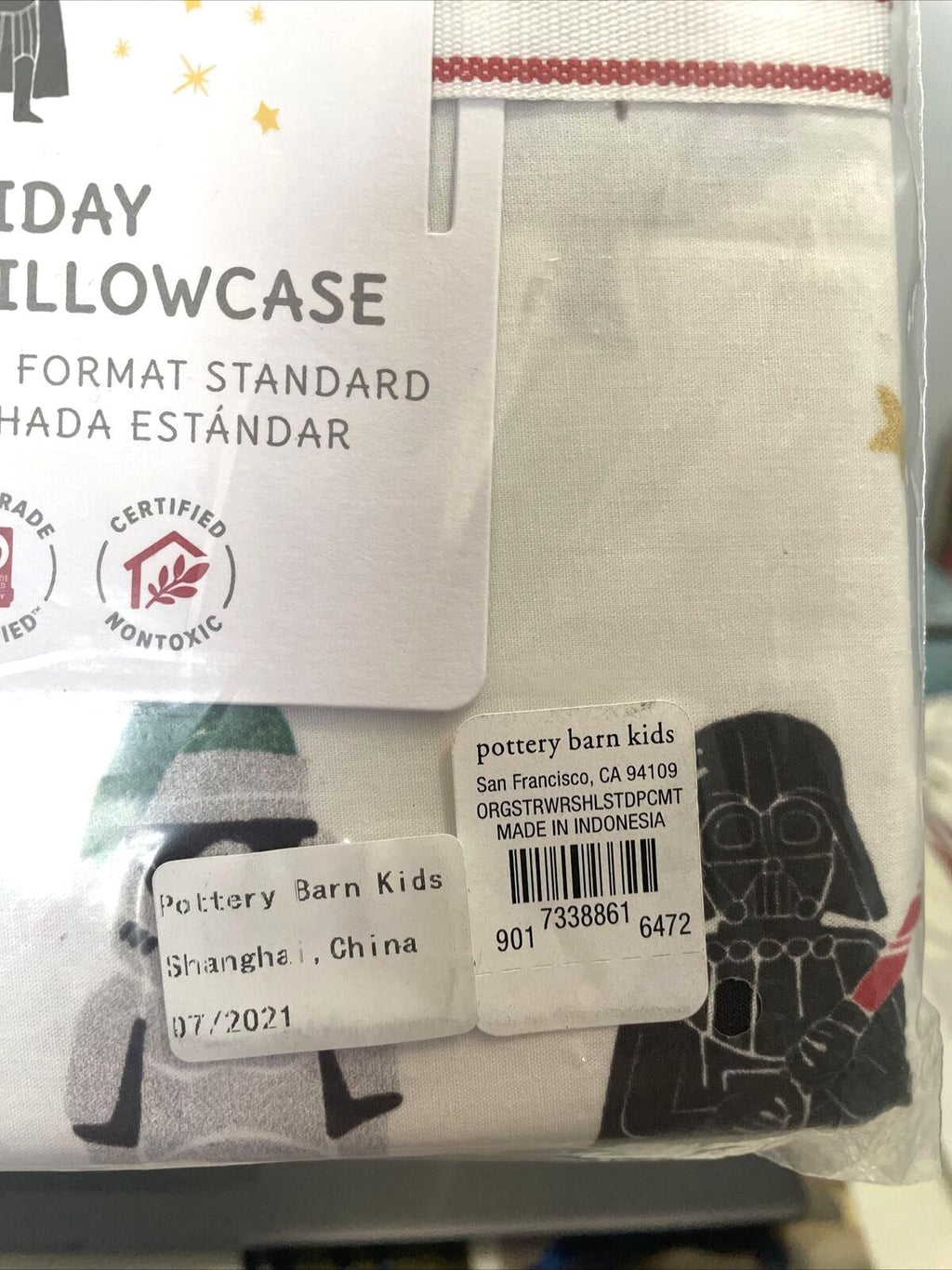 Pottery Barn holiday PILLOWCASE Star Wars Christmas Solo party gift space a