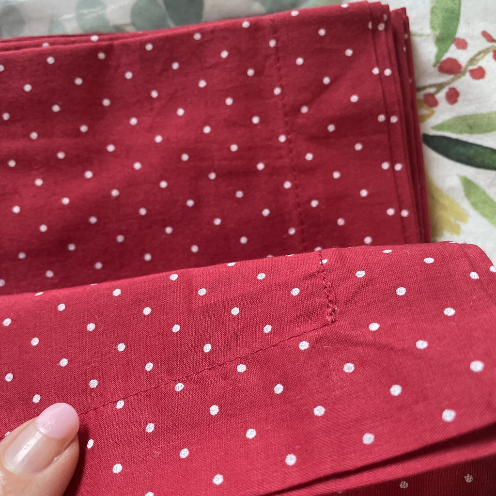 Pottery barn holiday Valentine party napkin red Christmas easter SET 4 gift ??