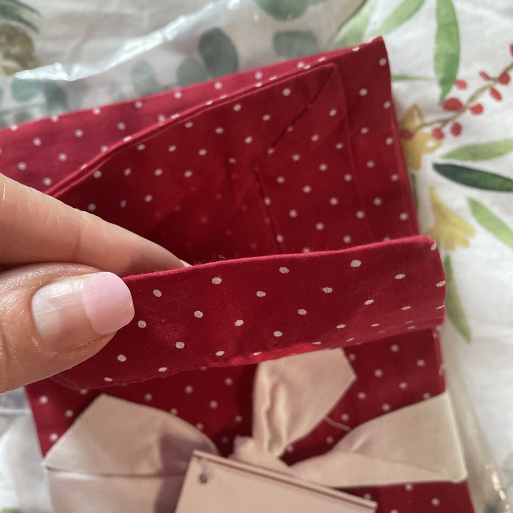 Pottery barn holiday Valentine party napkin red Christmas easter SET 4 gift ??