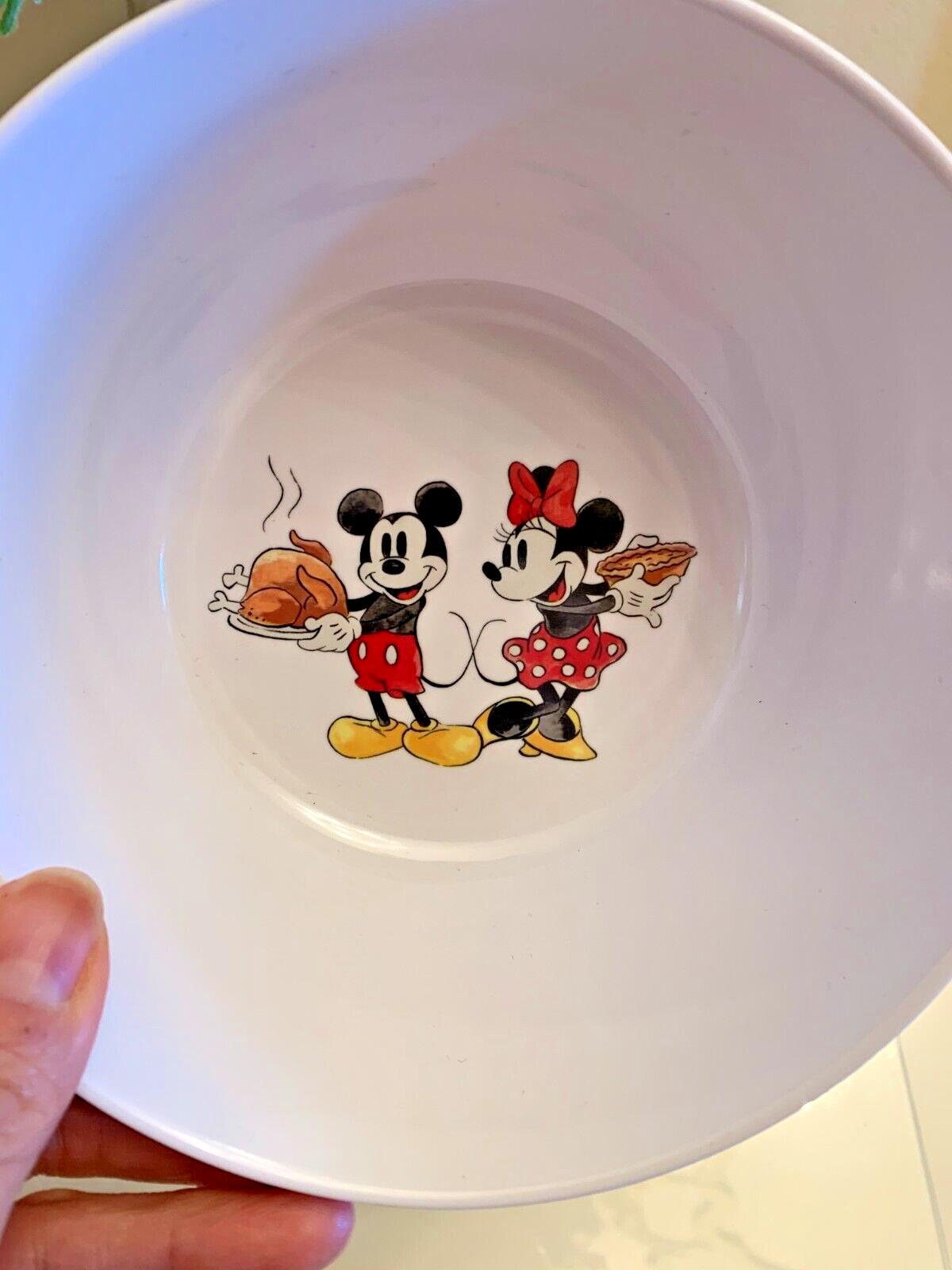 Disney Pottery Barn Mickey Mouse Bowl holiday party Thanksgiving school Set 4 a