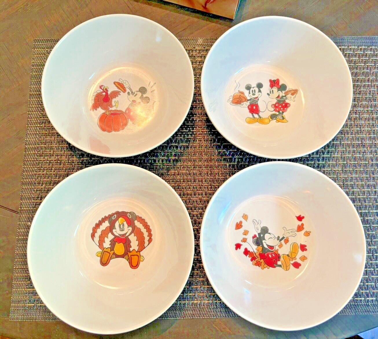 Disney Pottery Barn Mickey Mouse Bowl holiday party Thanksgiving school Set 4 a