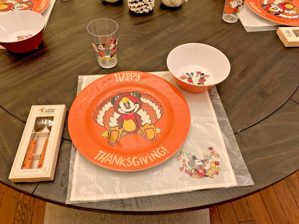 Disney Pottery Barn Mickey Mouse Bowl holiday party Thanksgiving school Set 4 a