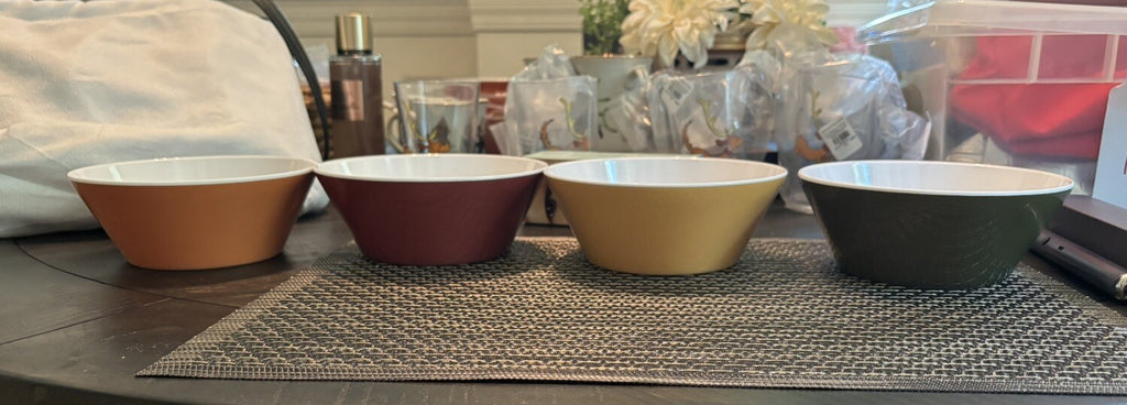 Disney Pottery Barn Mickey Mouse Bowl holiday party Thanksgiving school Set 4 a
