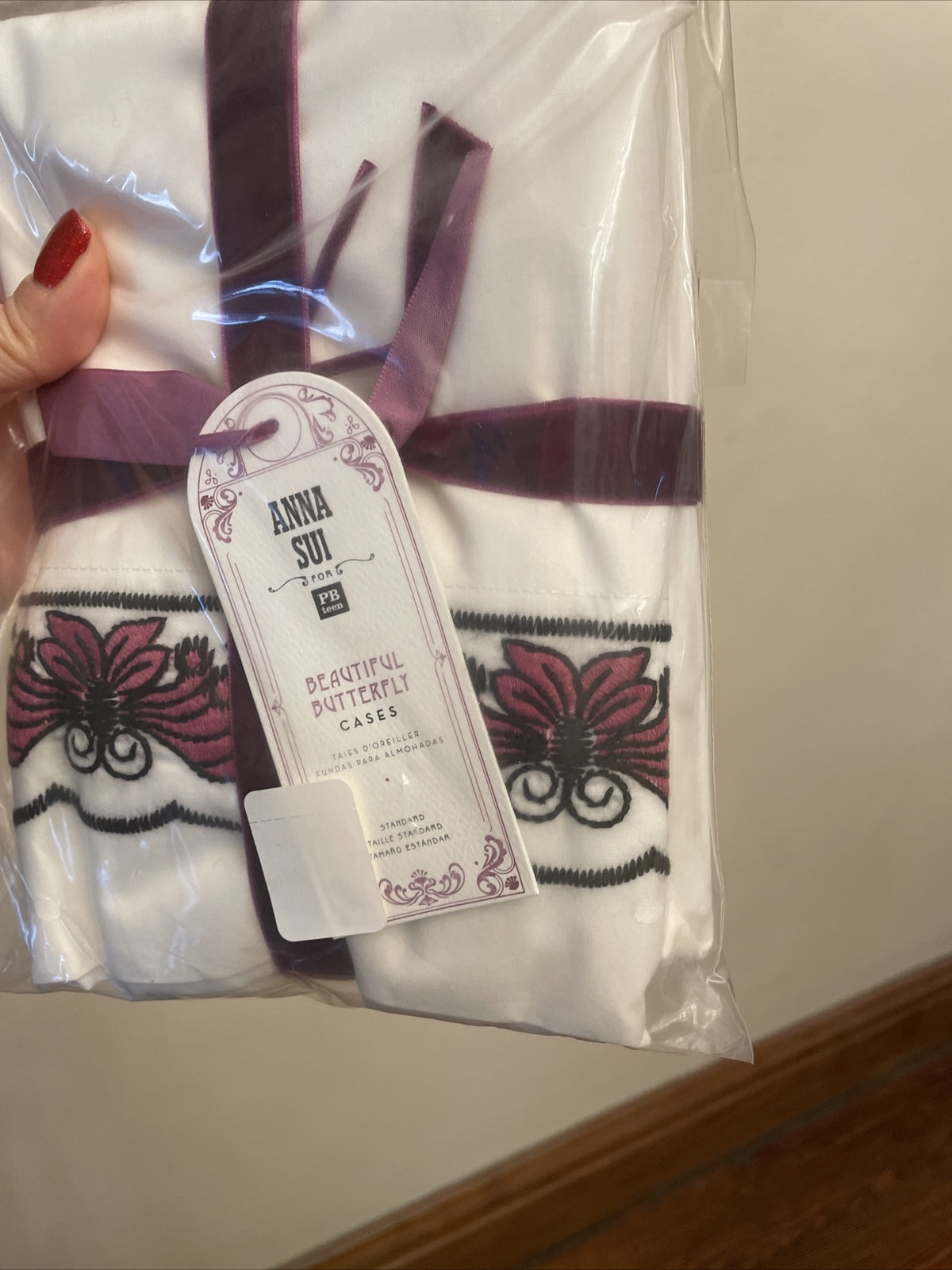 Pottery Barn Anna Sui Butterfly Disney ?? princess girl gift Pillowcase SET 2 ]