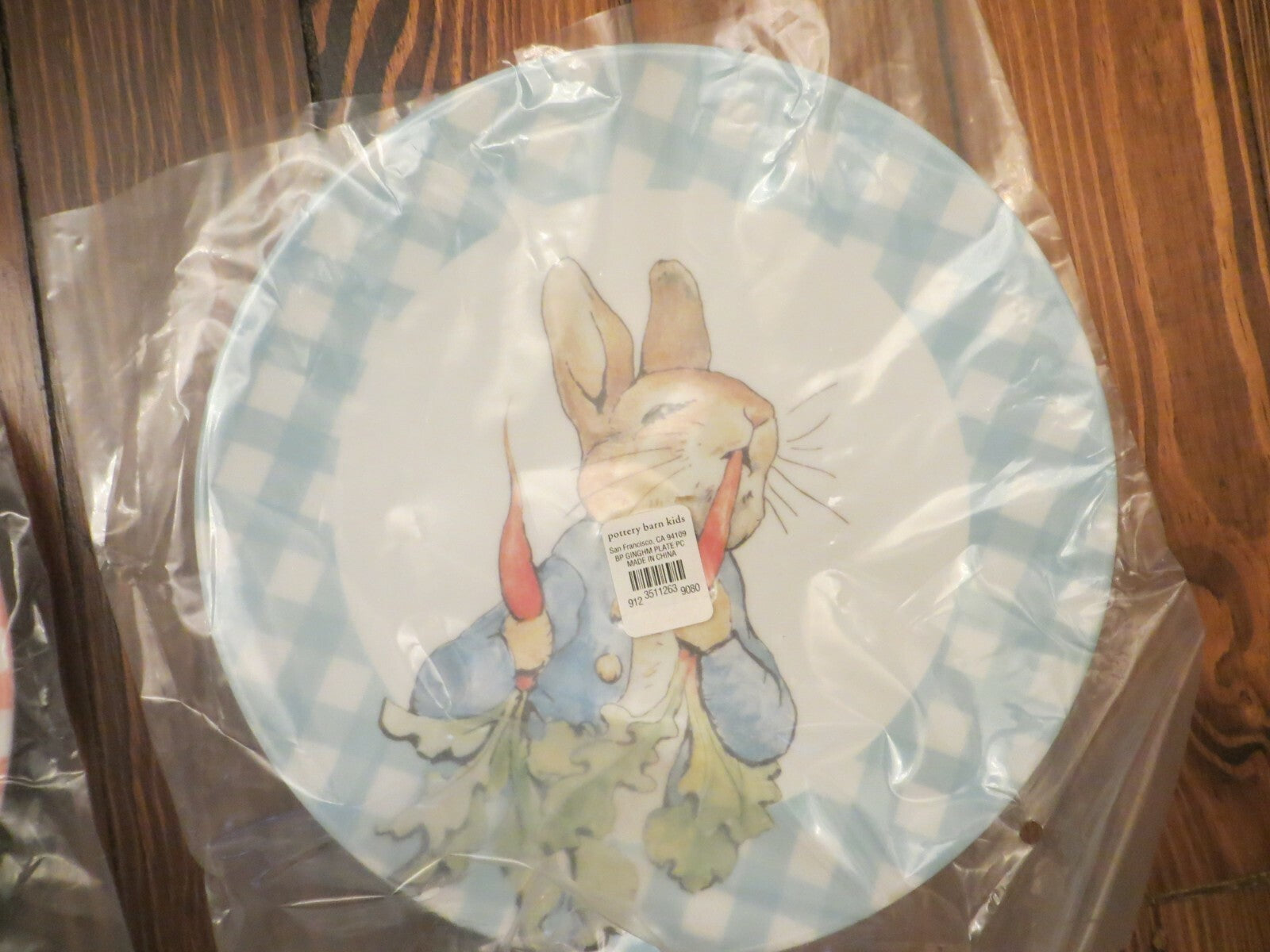 Pottery Barn Disney holiday PLATE Peter rabbit Easter bunny gift garden party !