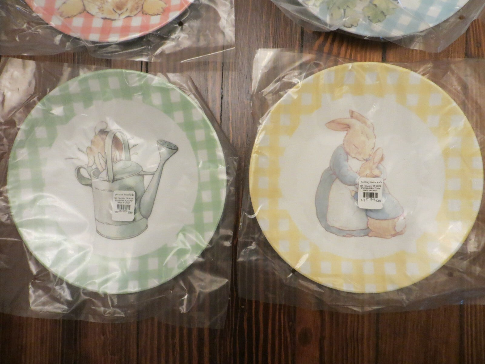 Pottery Barn Disney holiday PLATE Peter rabbit Easter bunny gift garden party !