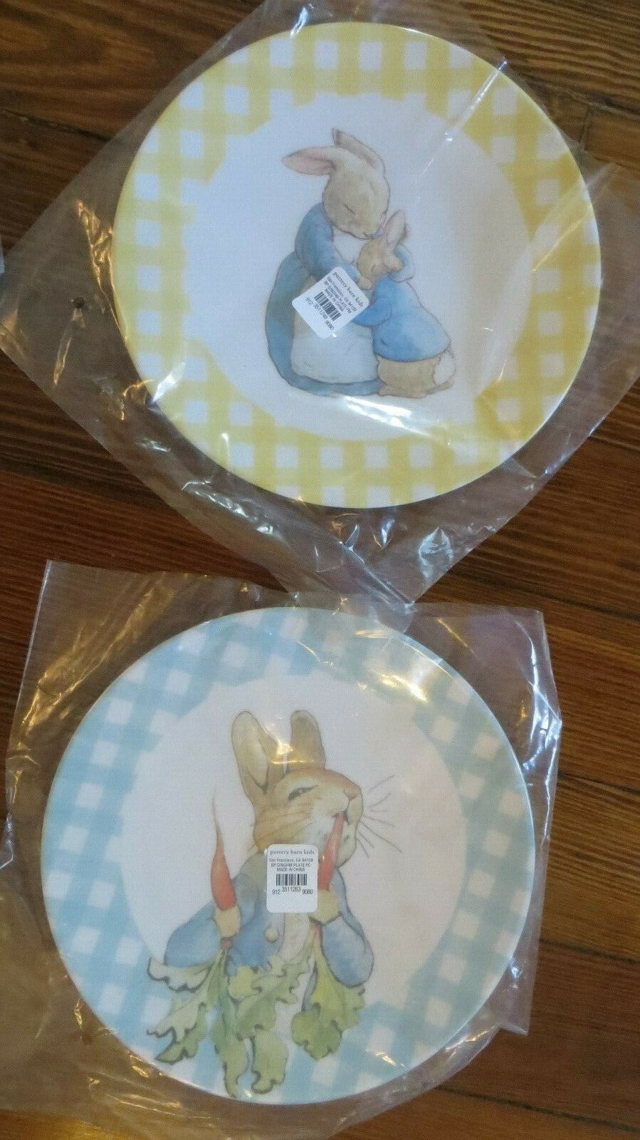 Pottery Barn Disney holiday PLATE Peter rabbit Easter bunny gift garden party !