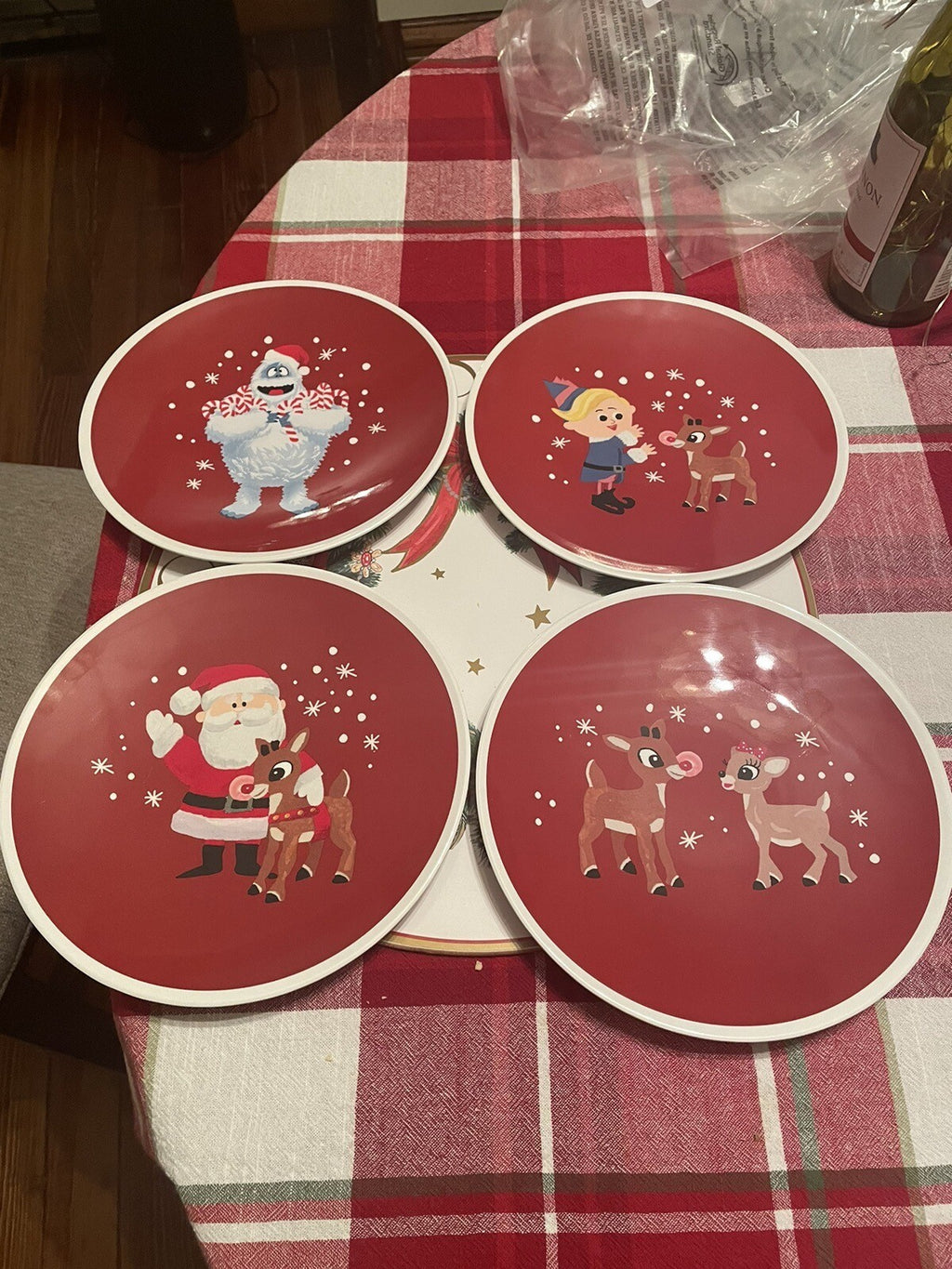 Rudolph Pottery Barn plate holiday party Santa Bumble Christmas Disney kid SET n