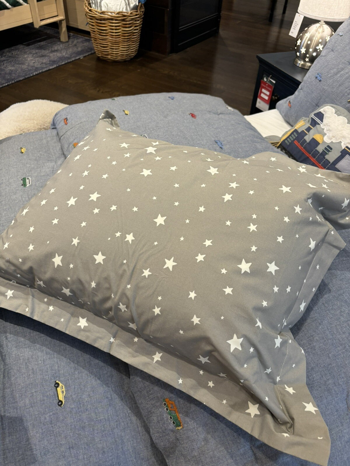 Pottery Barn Holiday pillow sham gift Disney STAR Wars Party school space boy ]