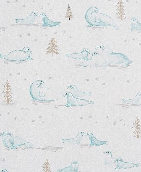Pottery barn Disney Crib Sheet Baby Toddler Bed winter holiday Christmas Gift -