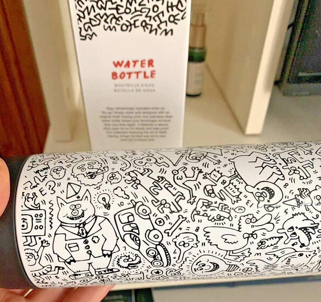 Pottery barn school Keith HAring WATER BOTTLE LARGE cartoon Travel comic boy .