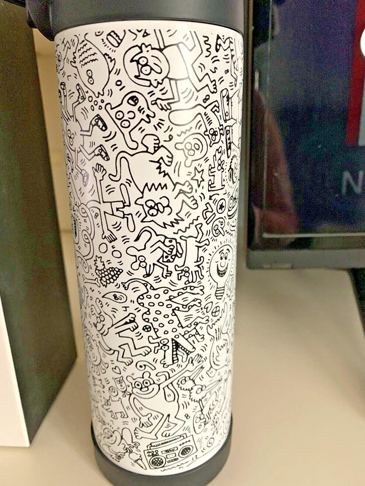 Pottery barn school Keith HAring WATER BOTTLE LARGE cartoon Travel comic boy .