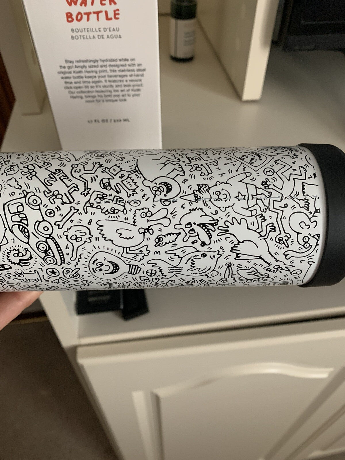 Pottery barn school Keith HAring WATER BOTTLE LARGE cartoon Travel comic boy .