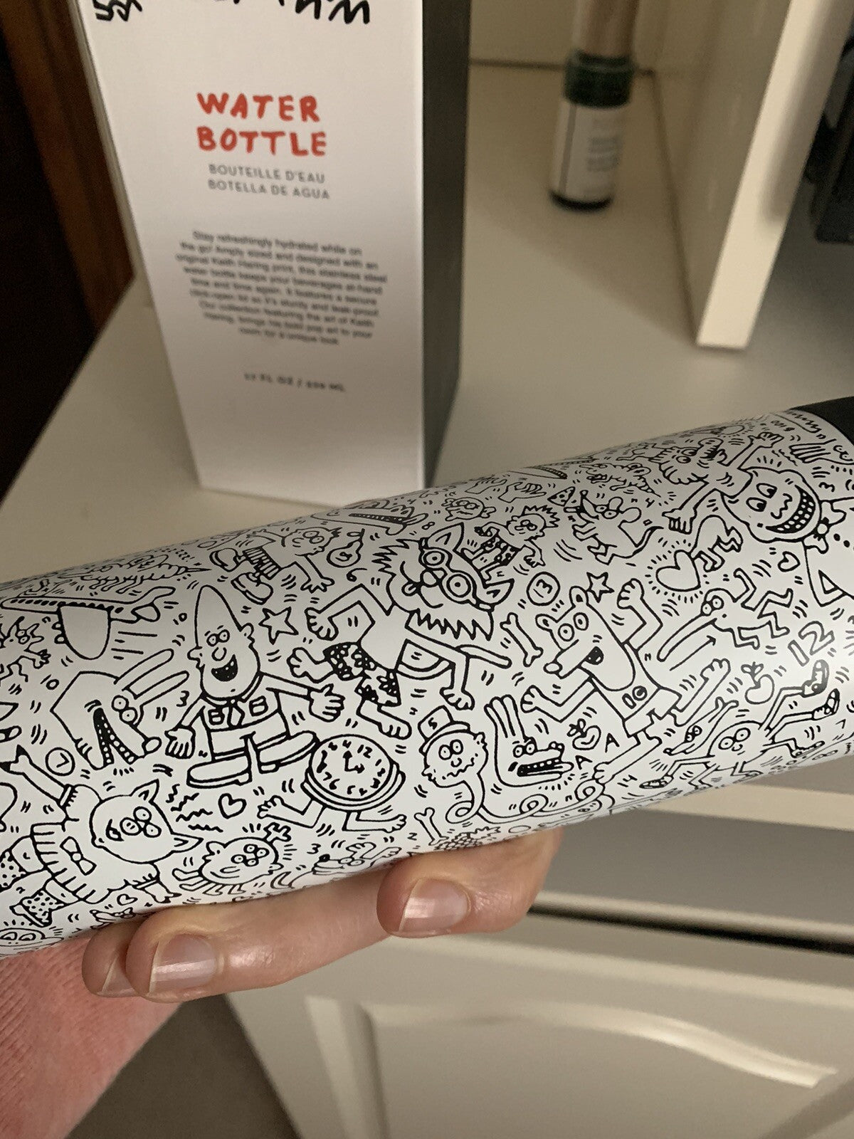 Pottery barn school Keith HAring WATER BOTTLE LARGE cartoon Travel comic boy .