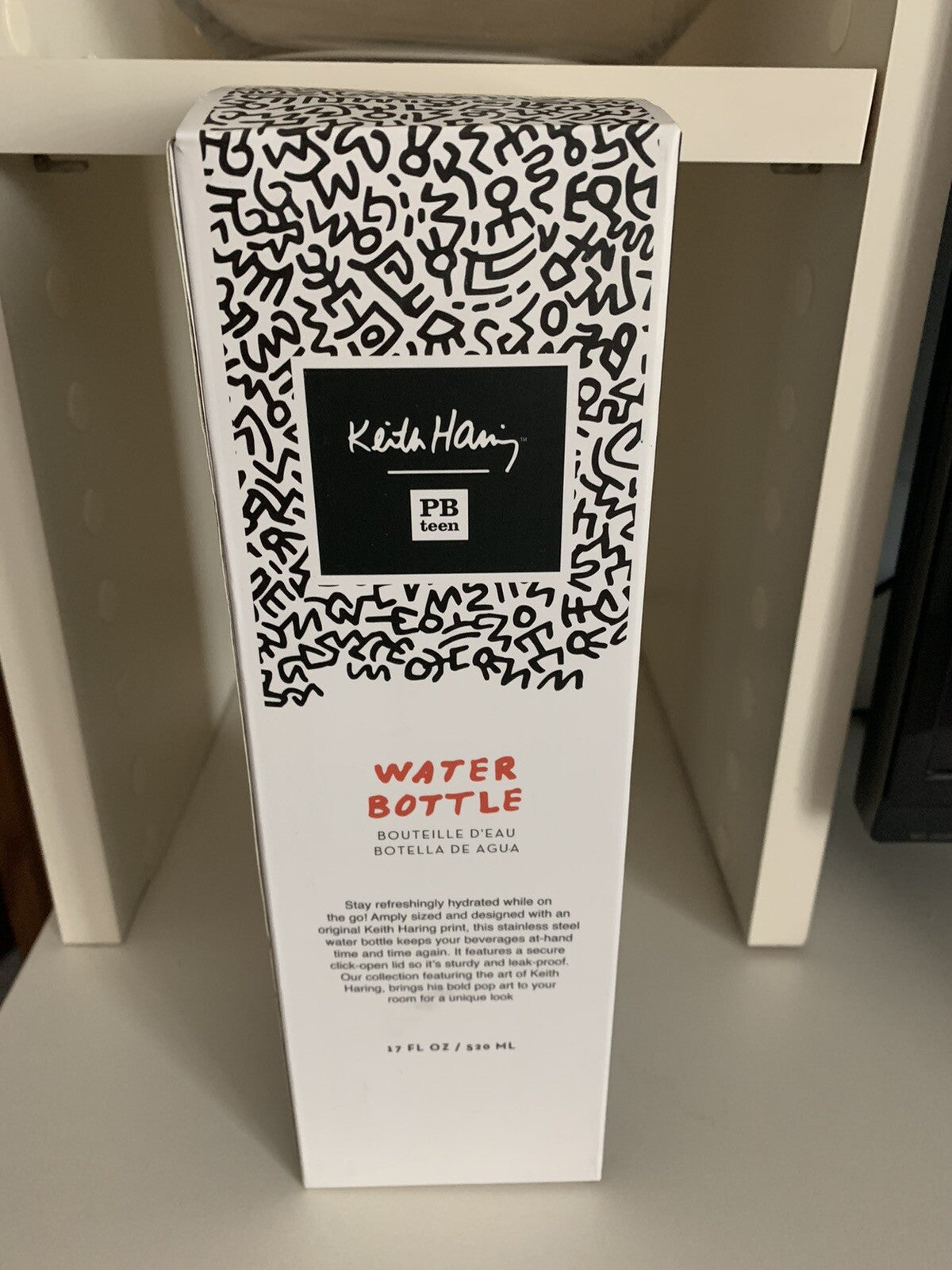 Pottery barn school Keith HAring WATER BOTTLE LARGE cartoon Travel comic boy .