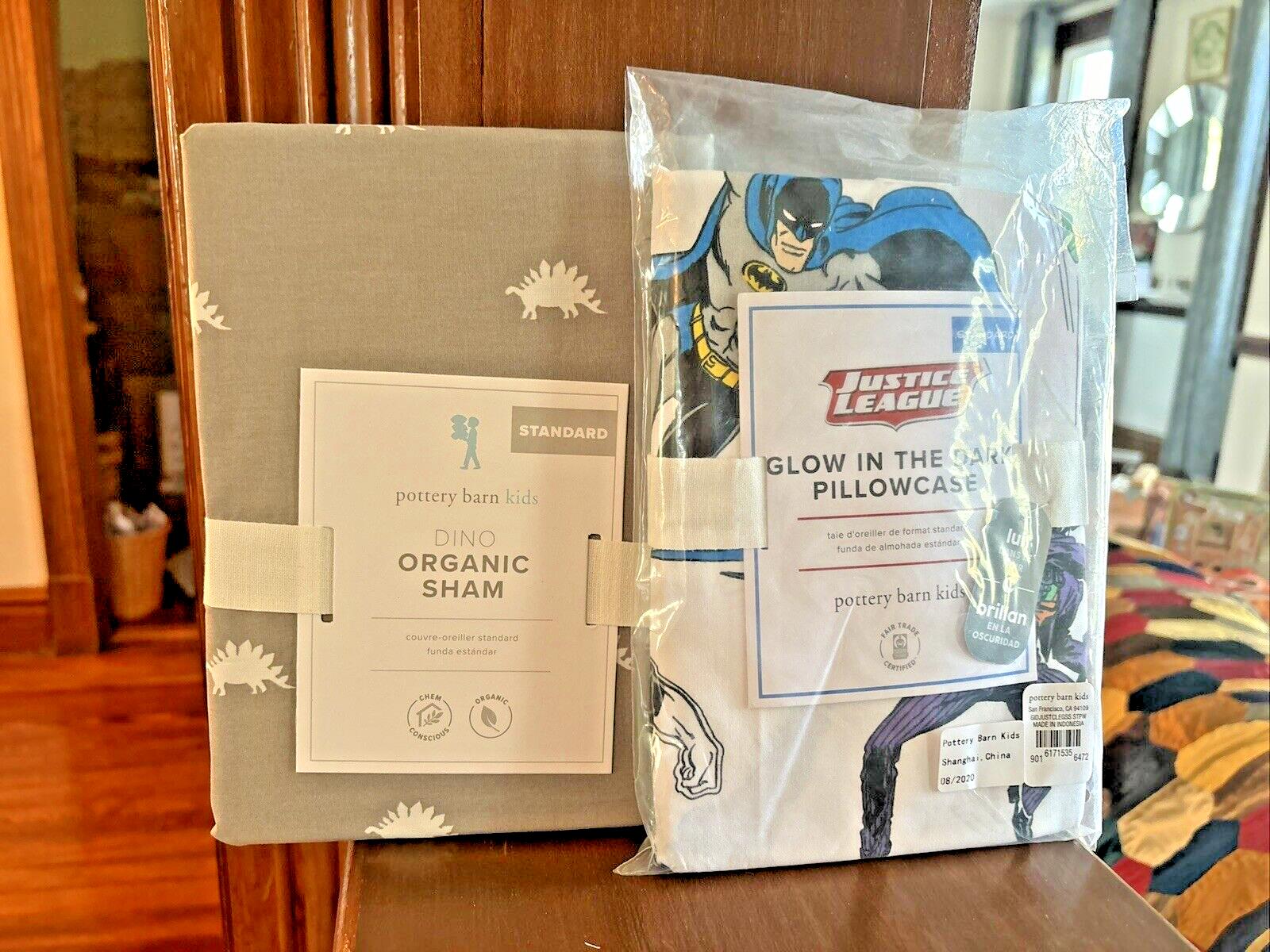 Pottery barn Marvel Superman justice batman Dinosaur holiday bed gift SET 2 ??a