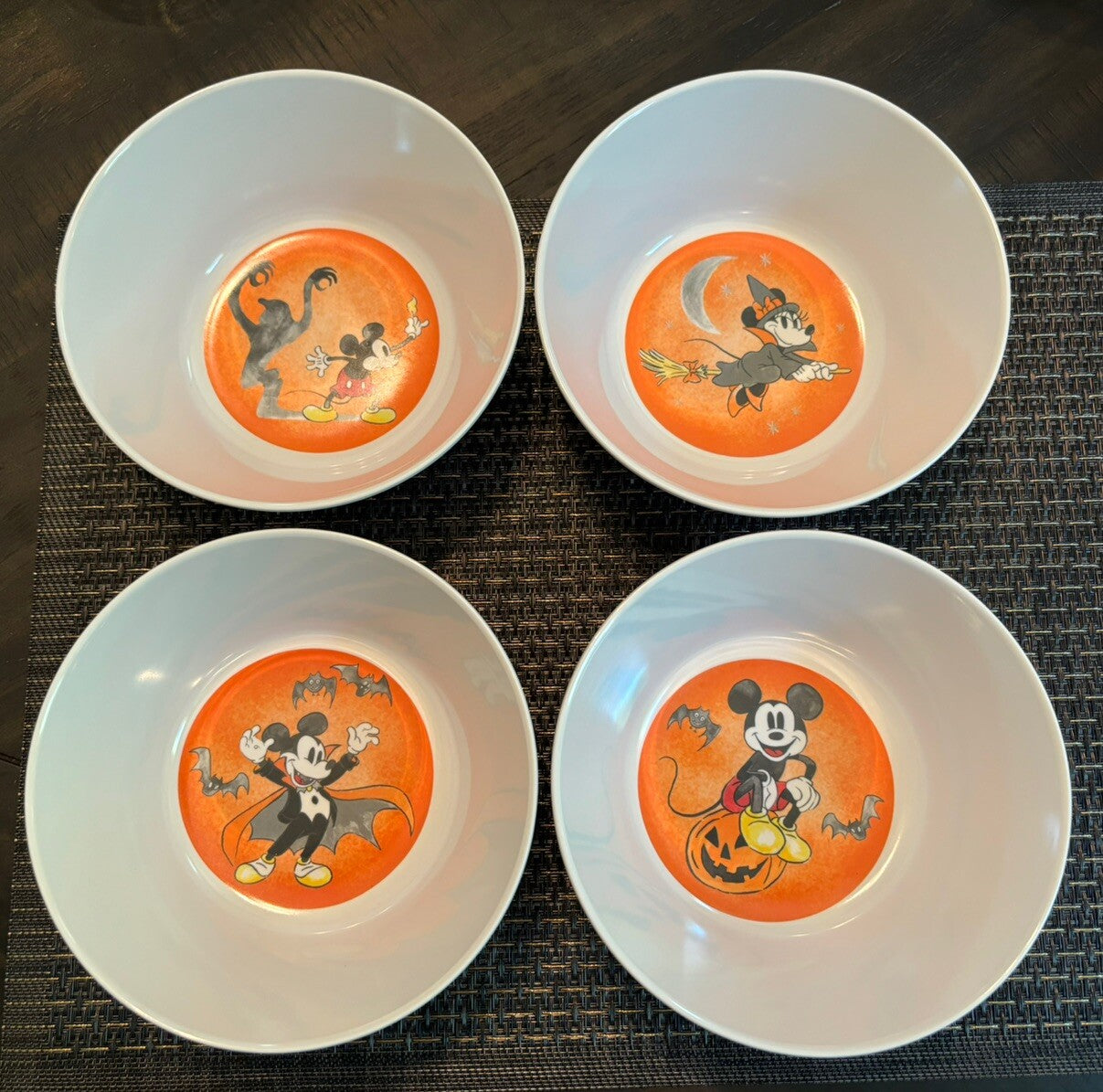 Disney Pottery Barn Mickey Mouse holiday Bowl Halloween party school kid SET 4 ]
