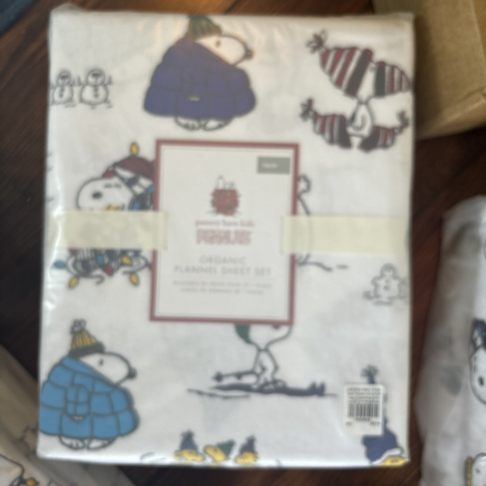 Pottery Barn Snoopy Peanuts Twin Sheet Set Christmas School Holiday Disney kid -