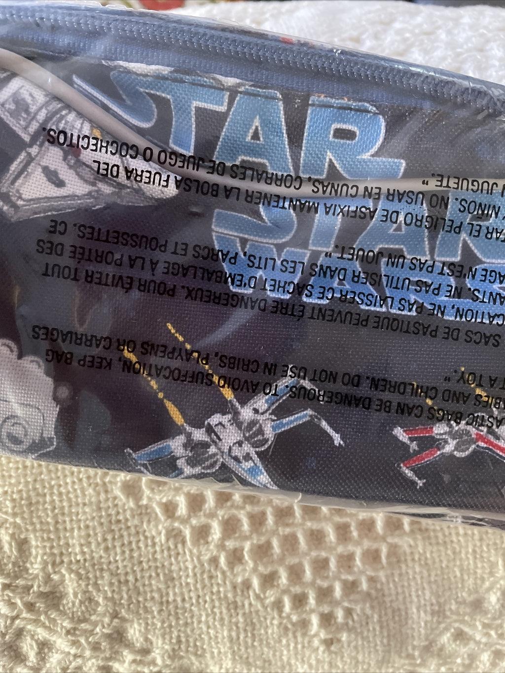 Pottery Barn STAR WARS Disney school CASE ?? Holiday gift Jedi Grogu space kid .