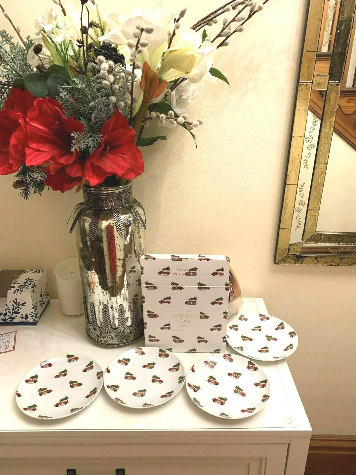 Pottery Barn holiday Plate Christmas party appetizer dessert kid SET 4 \