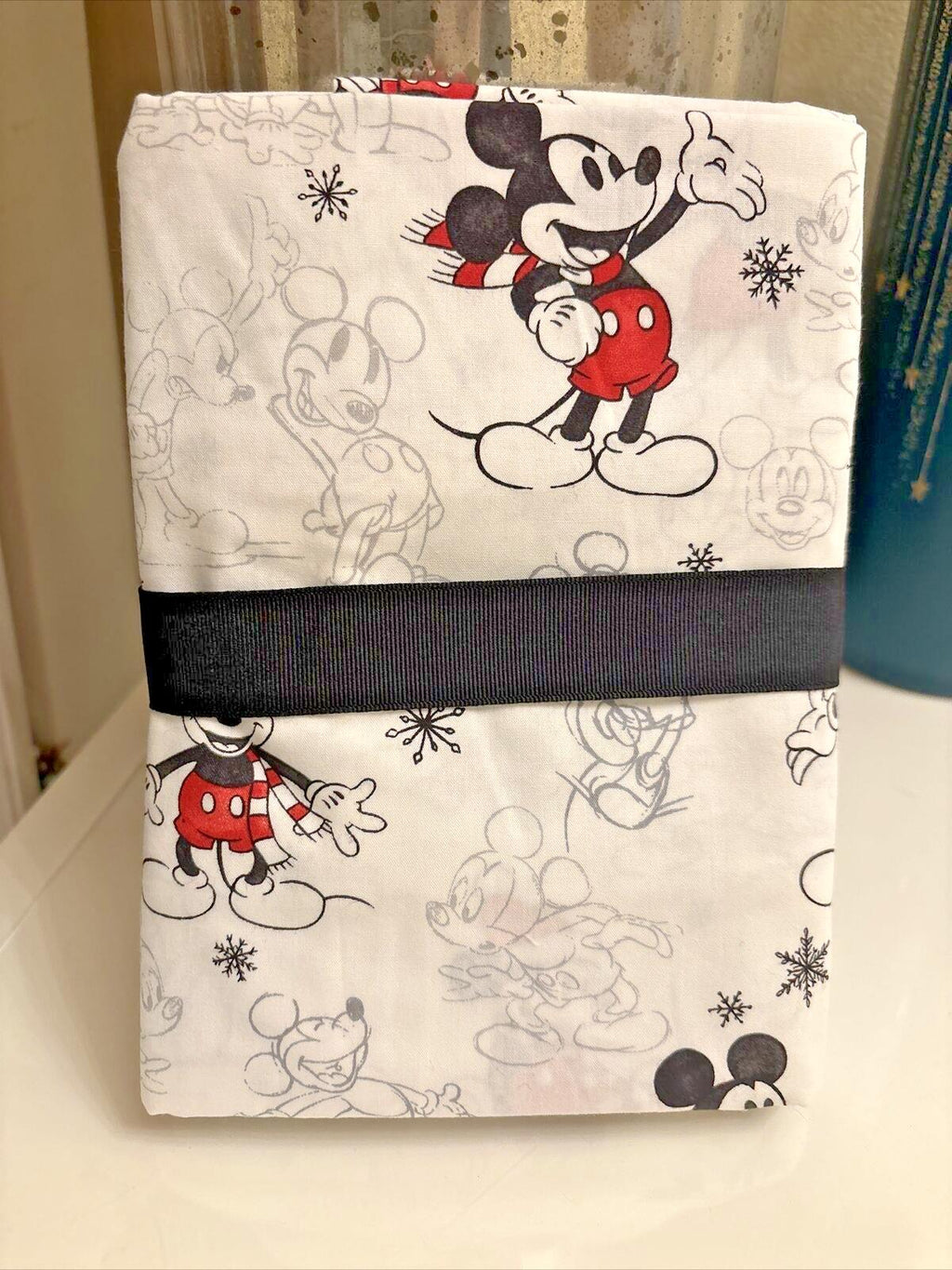 Pottery Barn Mickey Mouse Christmas pillowcase Holiday gift Disney school SET 2'