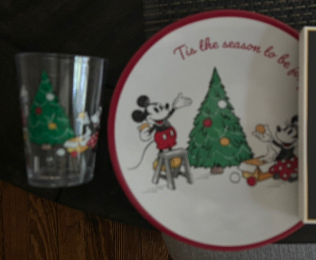 Pottery Barn Mickey Mouse Christmas PLATE+CUP+PLACE MAT Disney holiday Gift ]