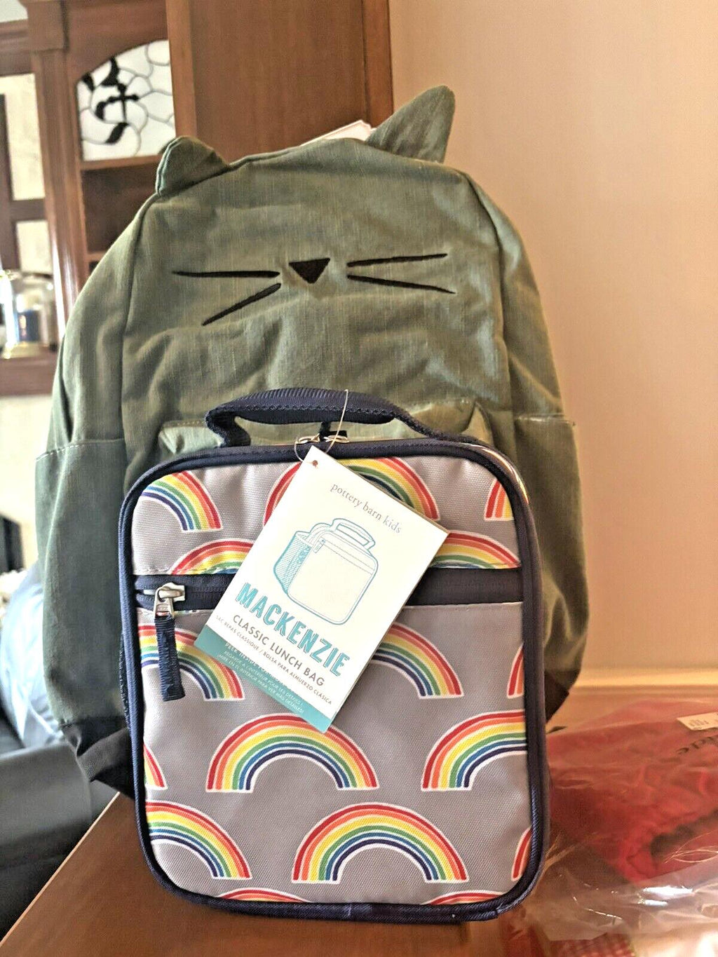 Pottery barn Disney School LARGE BACKPACK LUNCH TRAVEL Rainbow kitty bag ?? [