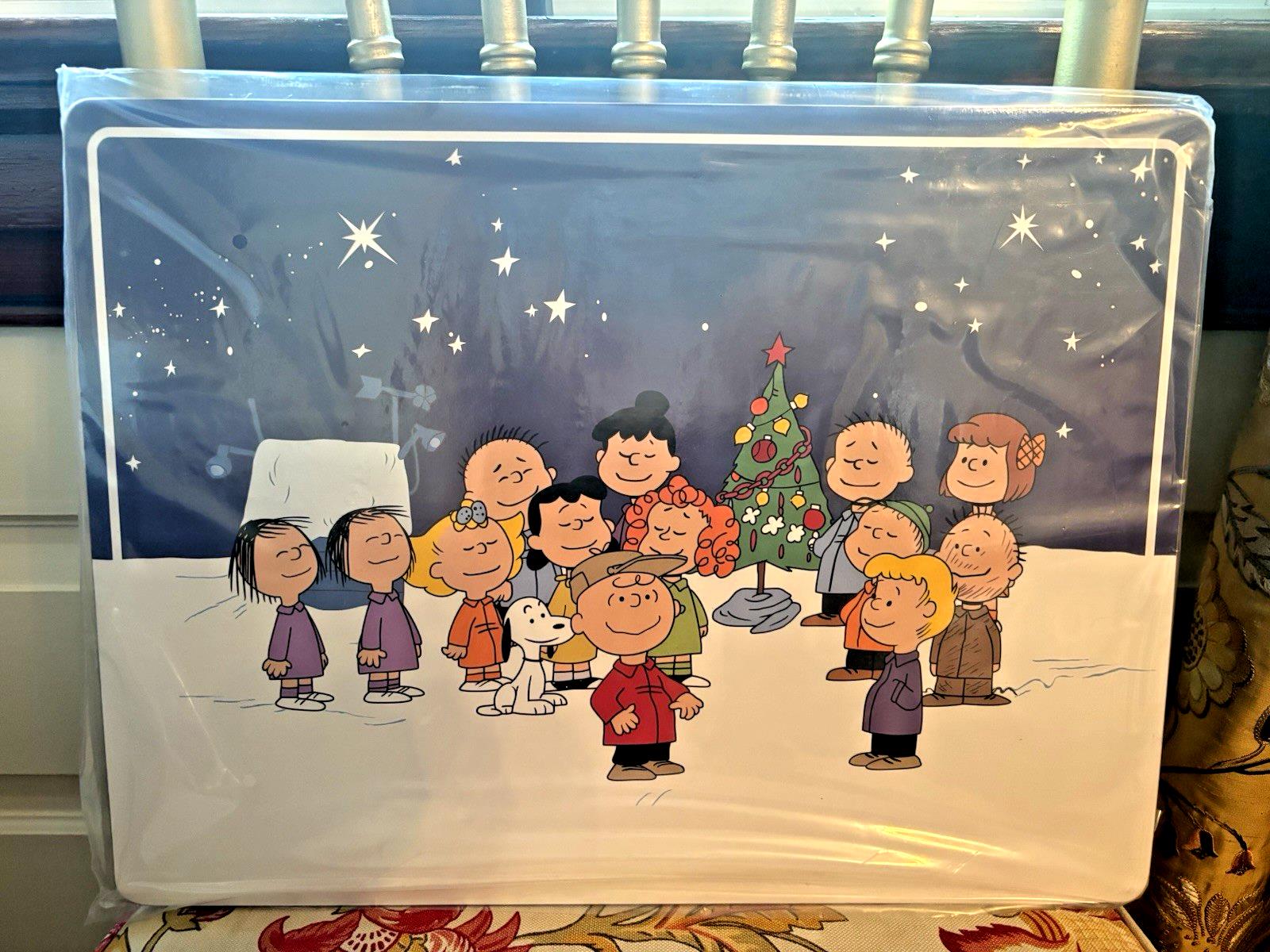 Pottery Barn Snoopy Disney Peanuts holiday Christmas party placemat kid SET 4