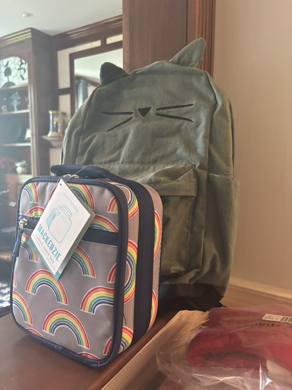 Pottery barn Disney School LARGE BACKPACK LUNCH TRAVEL Rainbow kitty bag ?? [