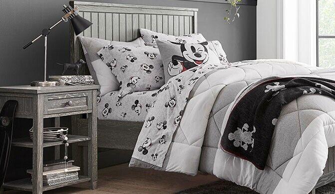 Pottery Barn MICKEY MOUSE pillow sham holiday gift school star Disney kid new -