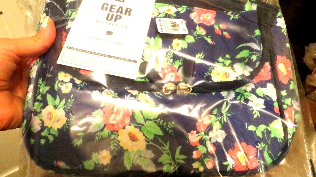 school Disney Pottery Barn Lunch bag holiday party flower floral garden gift n