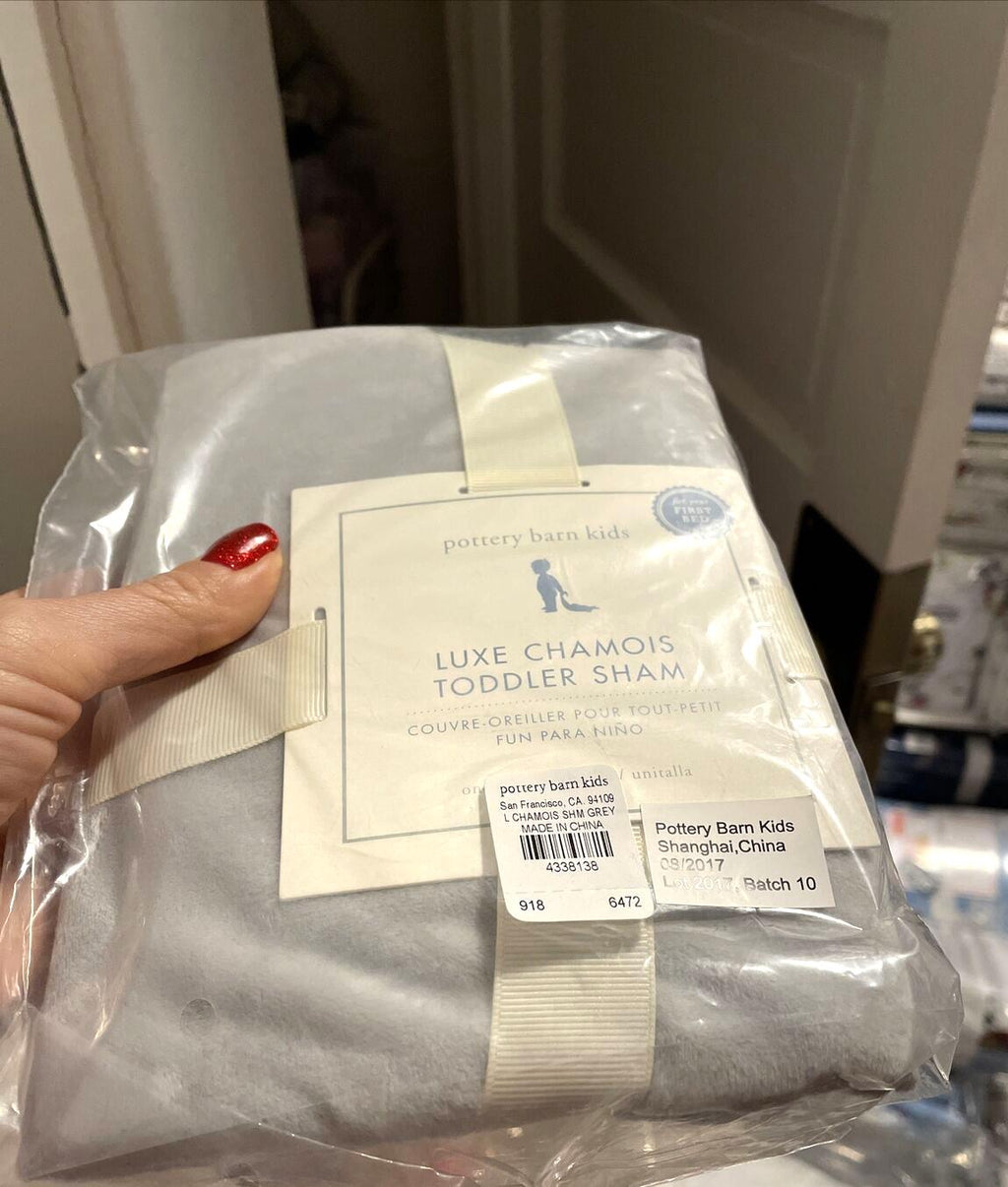 Pottery barn Disney Crib Toddler bed Sham CHAMOIS Grey Holiday Gift Baby $57 ]