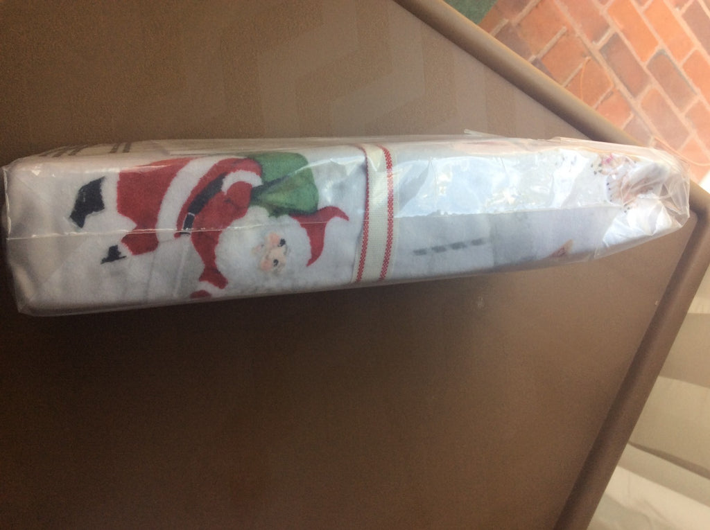 Pottery Barn Disney CRIB TODDLER bed SHEET holiday Winter gift Christmas Santa ]