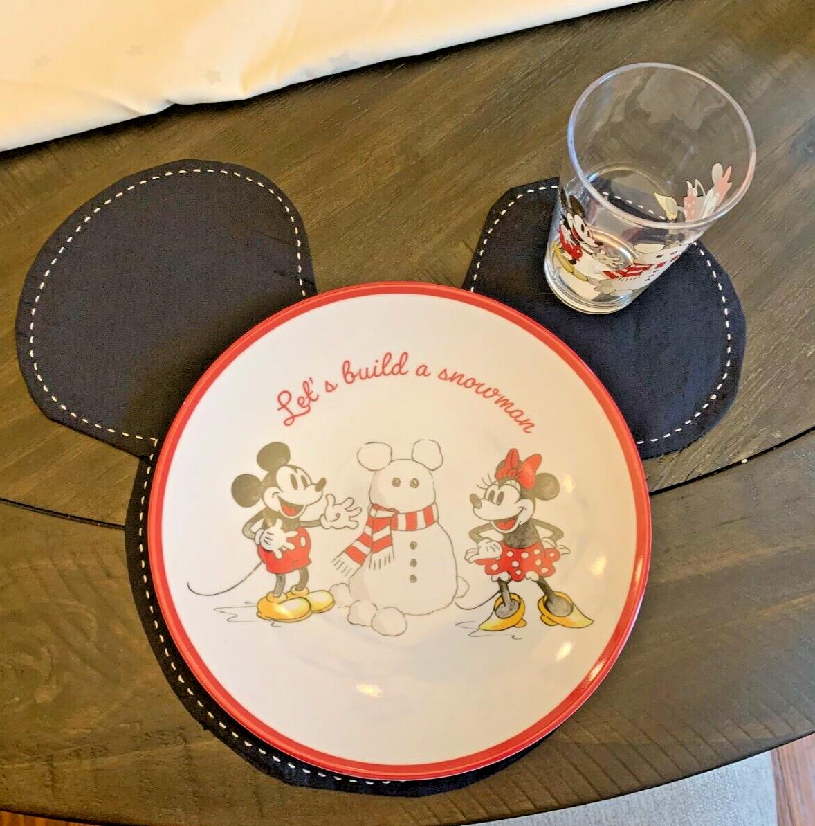 Disney Pottery Barn Mickey Mouse holiday Plate+CUP+PLACE MAT Christmas gift '