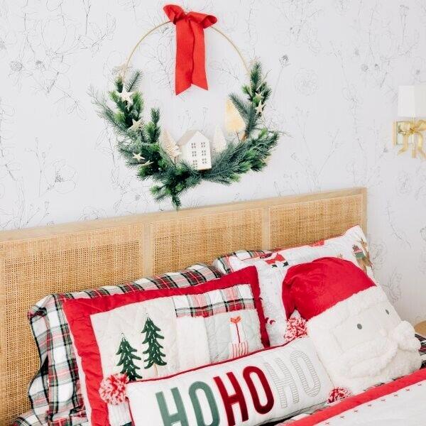 Pottery Barn Pillow SHAM  Plaid Disney Holiday fur star Christmas gift kids ]