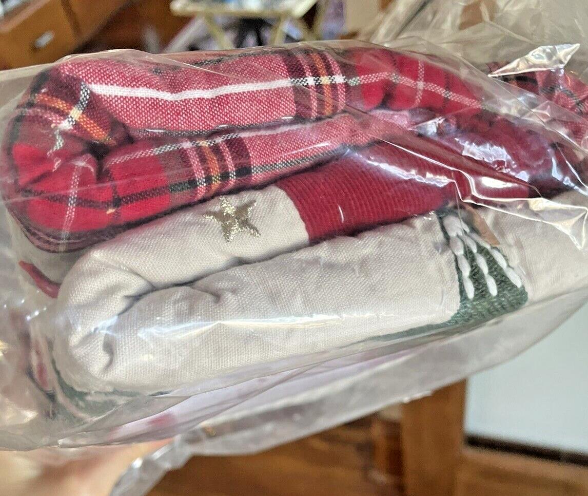 Pottery Barn Pillow SHAM  Plaid Disney Holiday fur star Christmas gift kids ]
